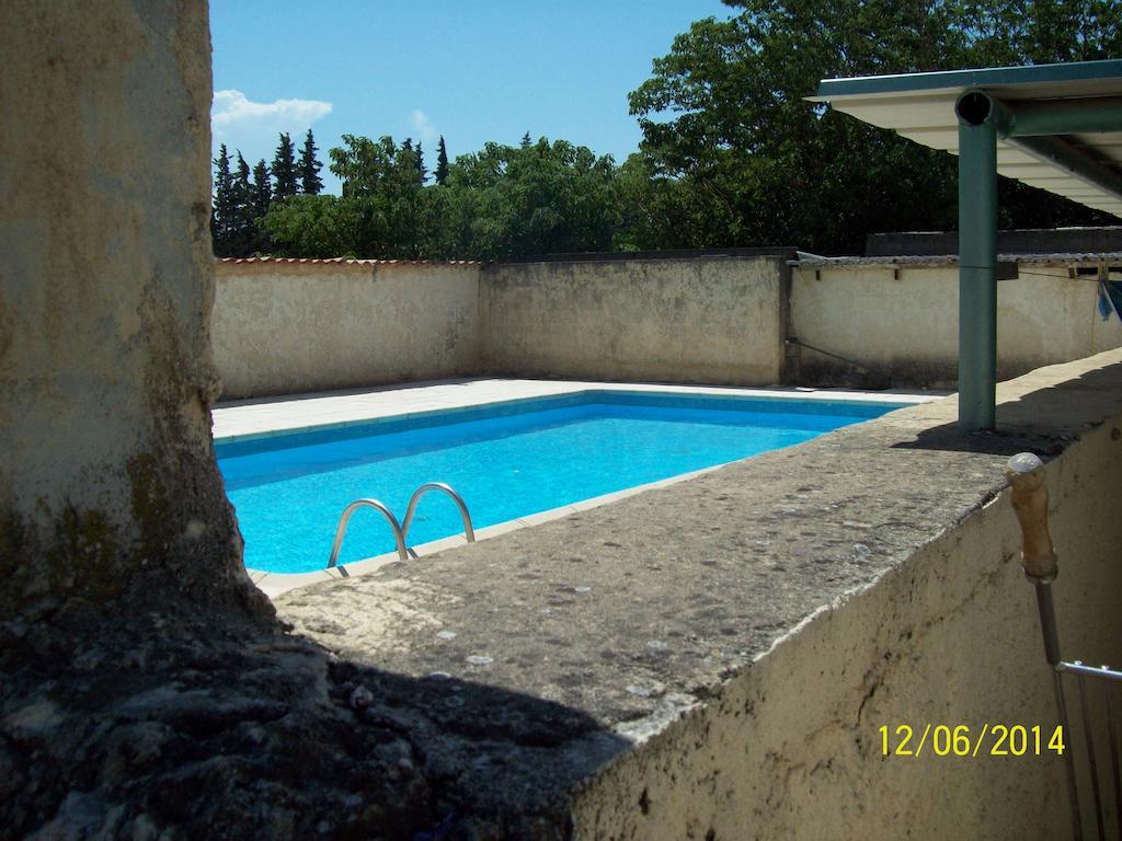 Le Relais Des Blaches Hotel Pierrelatte Exterior photo
