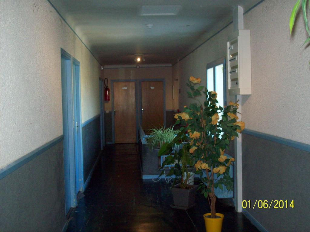 Le Relais Des Blaches Hotel Pierrelatte Exterior photo